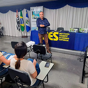 Palestra &ldquo;Uso de Endocanabinoides&rdquo;